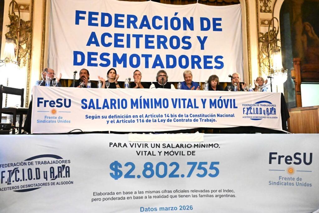 En su plenario, Aceiteros llamó a fortalecer al FreSU y defender el derecho a huelga