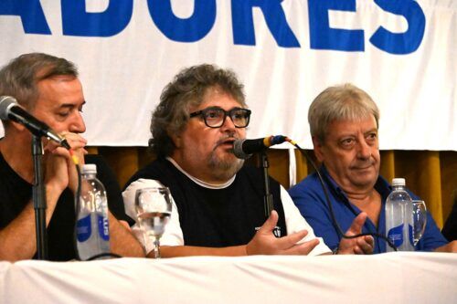 En su plenario, Aceiteros llamó a fortalecer al FreSU y defender el derecho a huelga