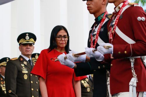 EEUU levanta las sanciones contra Delcy Rodríguez, la presidenta de Venezuela
