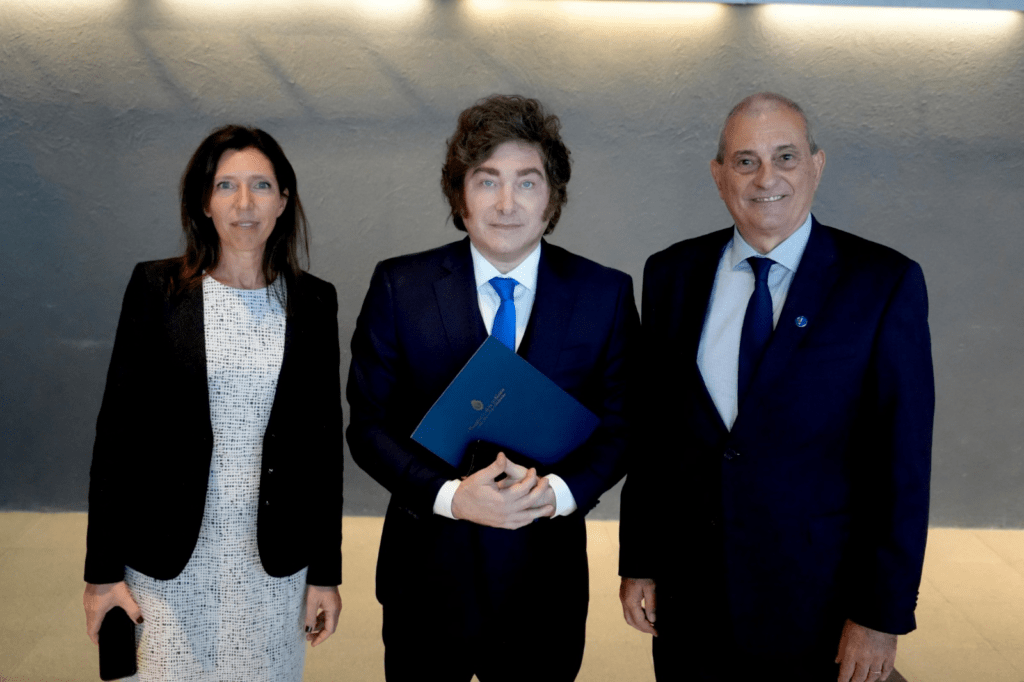 Milei reconoció la suba inflacionaria, pero le echó la culpa al kirchnerismo y a la guerra en Irán