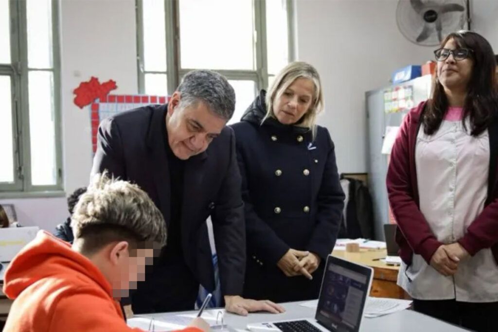 Charlas sobre grooming en un templo evangelista: la iniciativa del Gobierno porteño para la comunidad educativa 2 Jorge Macri grooming