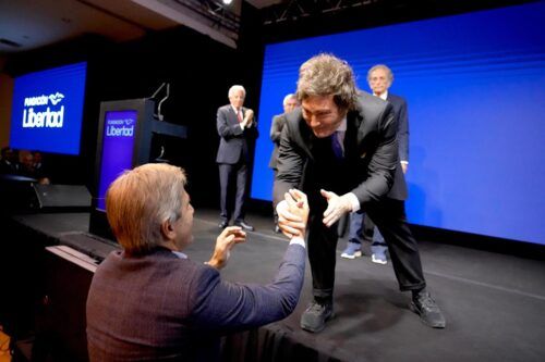 Pocos aplausos del Círculo Rojo para Milei: “No escuchen el relato kuka, vamos a derrotar la inflación”