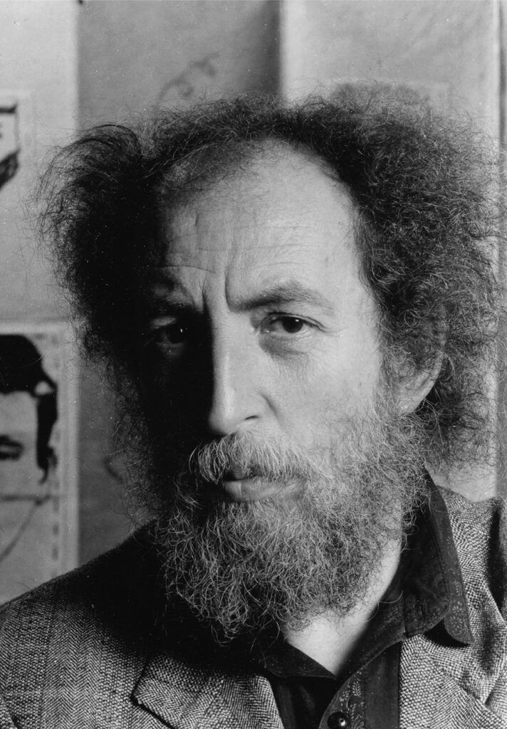 “Eugenio Dittborn. Historias del rostro”, arte aeropostal que desafía las convenciones