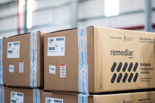 Programa Remediar, al borde de desaparecer: entre 2023 y 2026 cayó un 59% la dispensa de botiquines