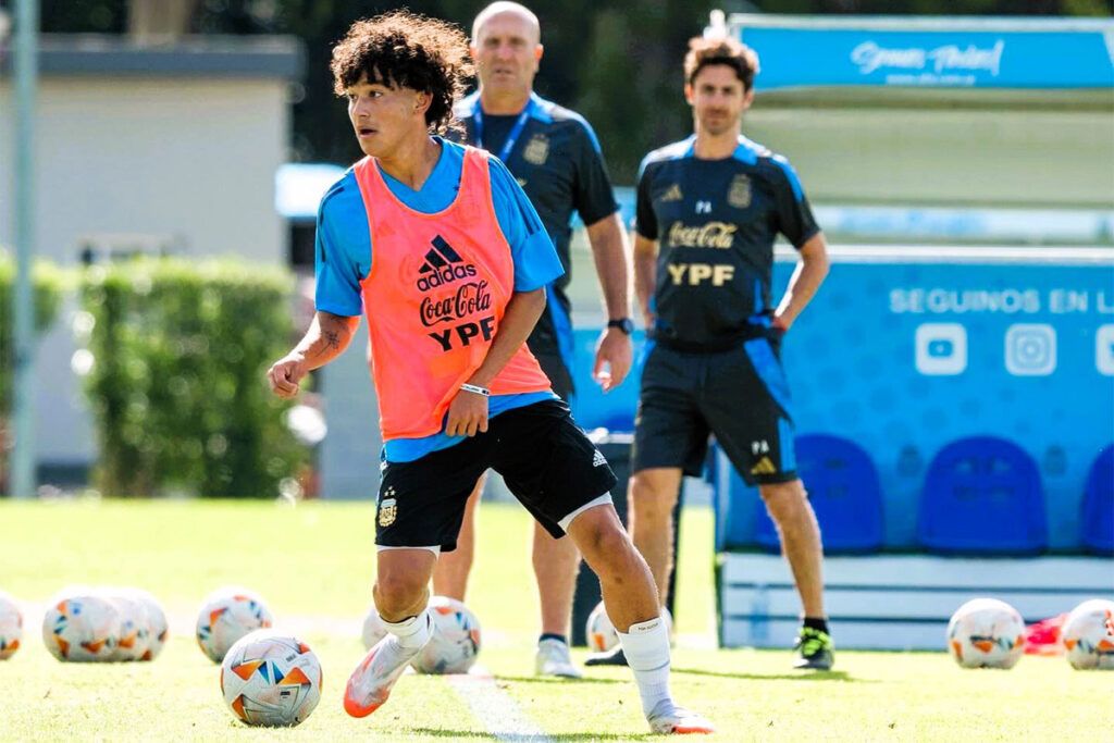 Enrique “Quique” Cesana: “Decidir con sentido común en el fútbol de hoy es contracultural” 3 Enrique “Quique” Cesana: “Decidir con sentido común en el fútbol de hoy es contracultural”