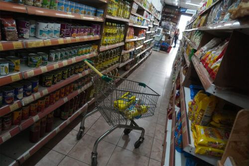 La inflación rompió el 3% en marzo y ya se acerca a la pauta anual que previó Milei