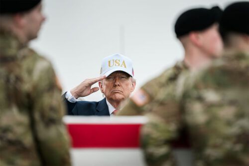 Trump escala, Irán vuelve a cerrar el estrecho de Ormuz