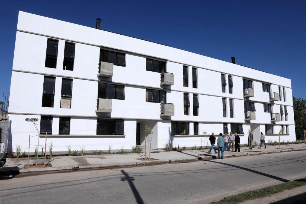 Un aporte en época de crisis habitacional: cómo será el primer barrio de vivienda social que se desarrolla en La Plata
