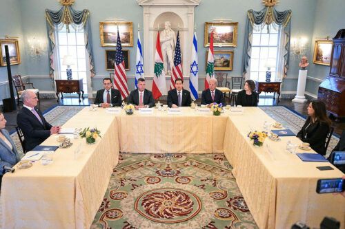 Israel y Líbano negocian en Washington ante el rechazo de Hezbolá