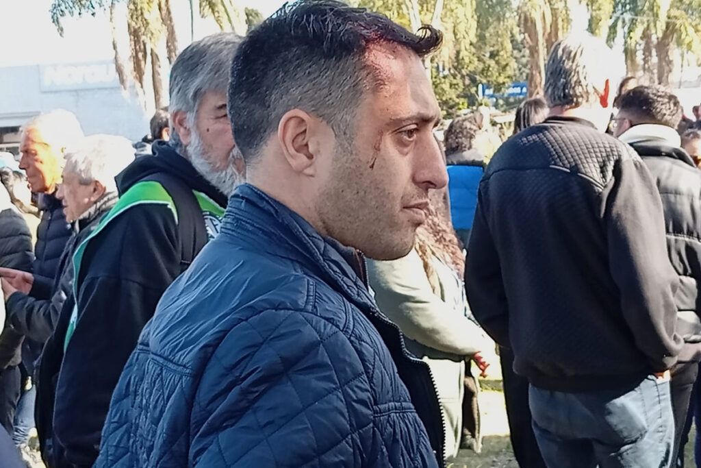Protesta y represión en la General Paz por el cierre de la PyME número 25.000