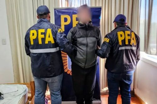 Rosario: Cae un joven vinculado a una secta neonazi que capta menores en Roblox y amenazó con volar una sinagoga