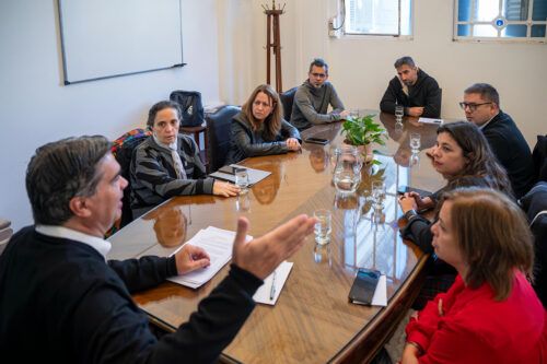 Trabajadores del INTI se reunieron con Capitanich, quien llamó a defender la soberanía científica
