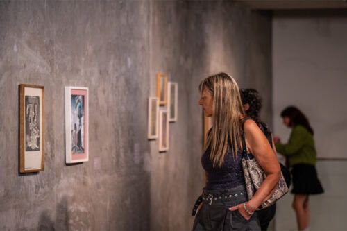 “Continente oscuro. Feminidad y disidencia en el surrealismo argentino”, una exposición  de la que participan más de 50 artistas