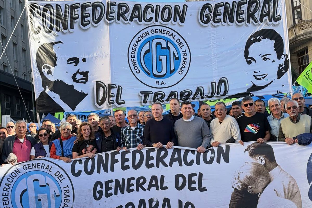 La marcha universitaria profundizó el debate en la CGT sobre un nuevo paro general