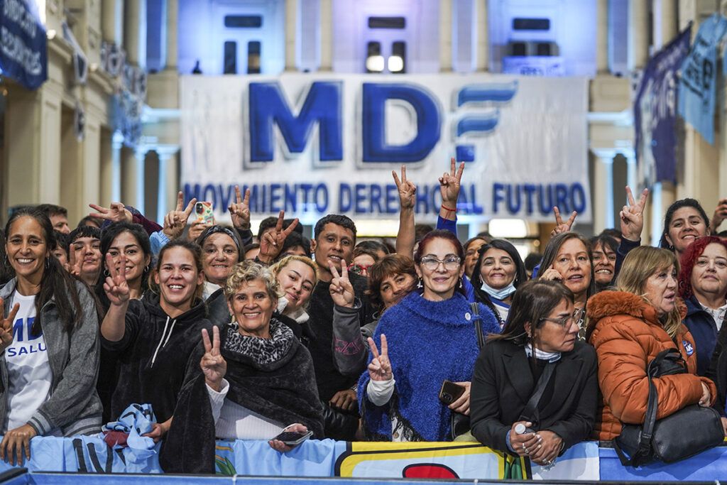 Kicillof lanzó el MDF Salud y volvió a cuestionar la gestión de Milei: "Este plan económico es el que enferma y mata " 2 Kicillof lanzó el MDF Salud y volvió a cuestionar la gestión de Milei: "Este plan económico es el que enferma y mata "
