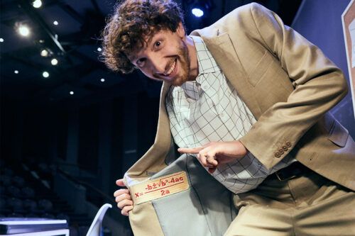 Ping pong con Teo López Puccio: “Hay problemas matemáticos que parecen escritos por Borges”