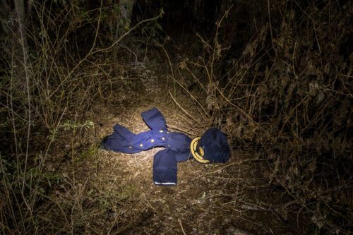 «Ropa prestada», un libro sobre la dictadura y los trajes que no nos queremos poner