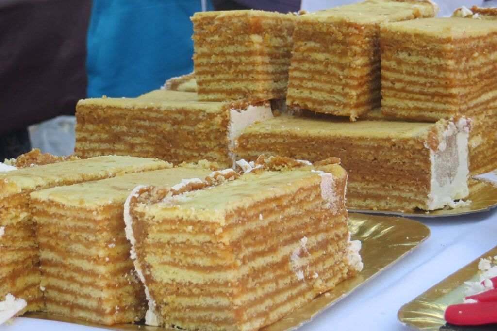 Revolución y pastelería: Dolores celebra la Fiesta de la Torta Argentina