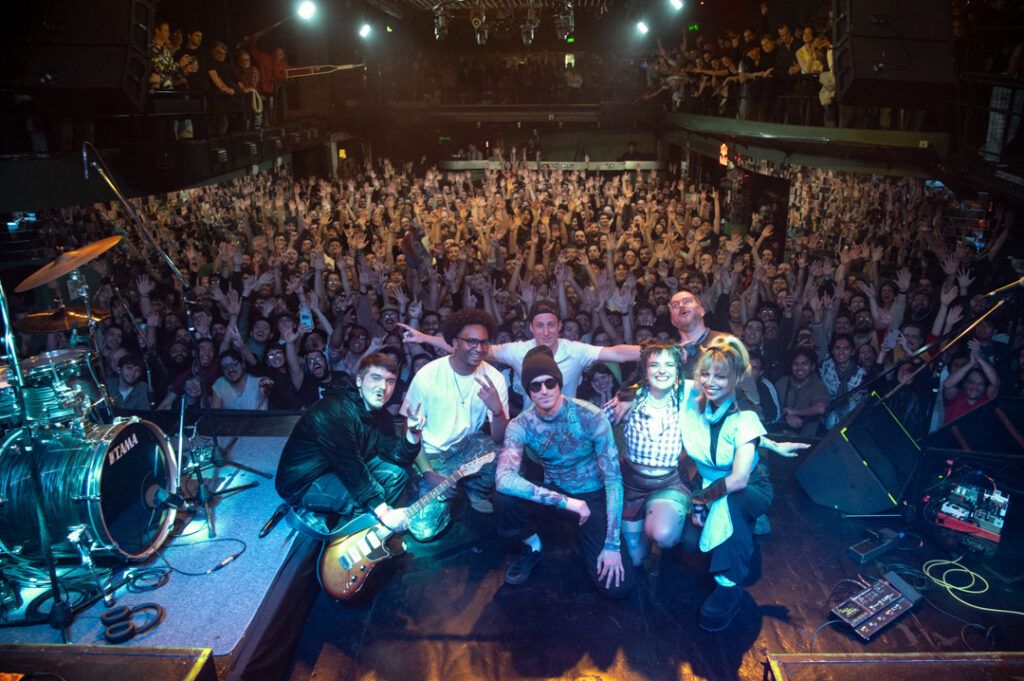 Knower en la Argentina: cuando la música se vuelve un carnaval digital 1 Knower en la Argentina: cuando la música se vuelve un carnaval digital