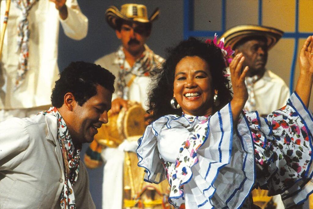 Murió Totó la Momposina, la cantante que convirtió la cumbia colombiana en una ceremonia mundial