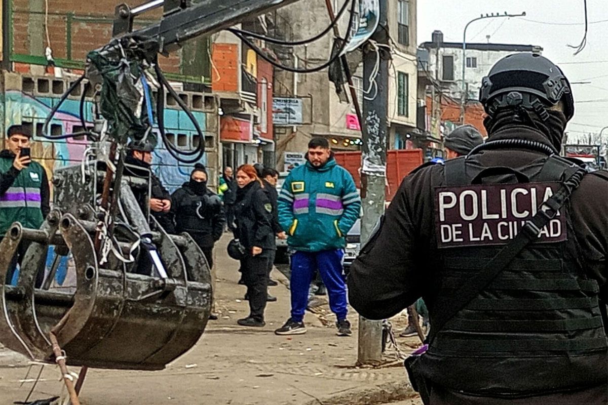 Una política «PRO persecución» en barrios populares: operativos, clausuras y abuso policial contra trabajadores informales