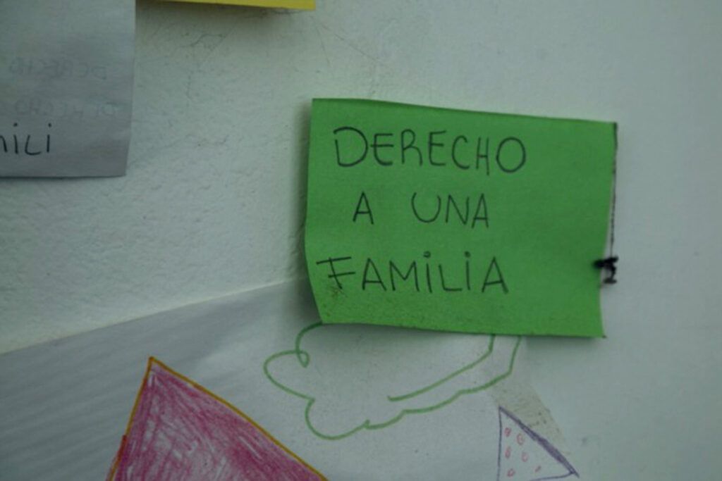 "La espera", llega a los cines el documental sobre adopción, familias de tránsito y chicos invisibilizados