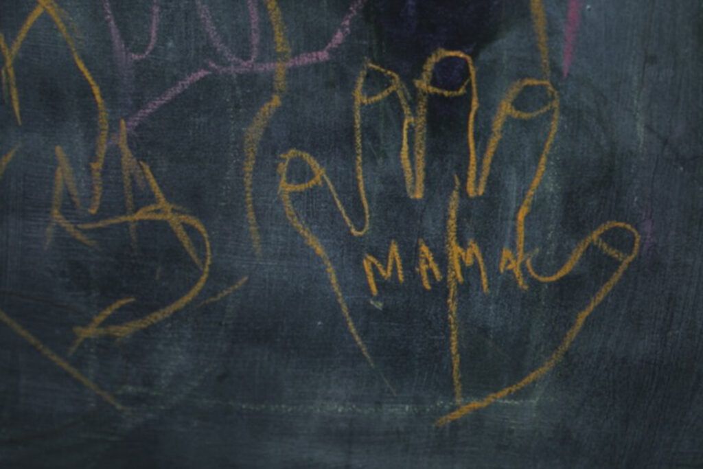 "La espera", llega a los cines el documental sobre adopción, familias de tránsito y chicos invisibilizados