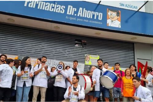 Trabajadores de Dr. Ahorro rechazan la quiebra de la cadena de farmacias y denuncian vaciamiento