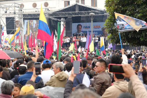 Tensas elecciones en Colombia: la derecha ataca de nuevo