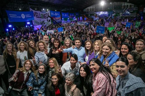 Kicillof confronta con Milei por el recorte en Salud y arma una estrategia para la juventud