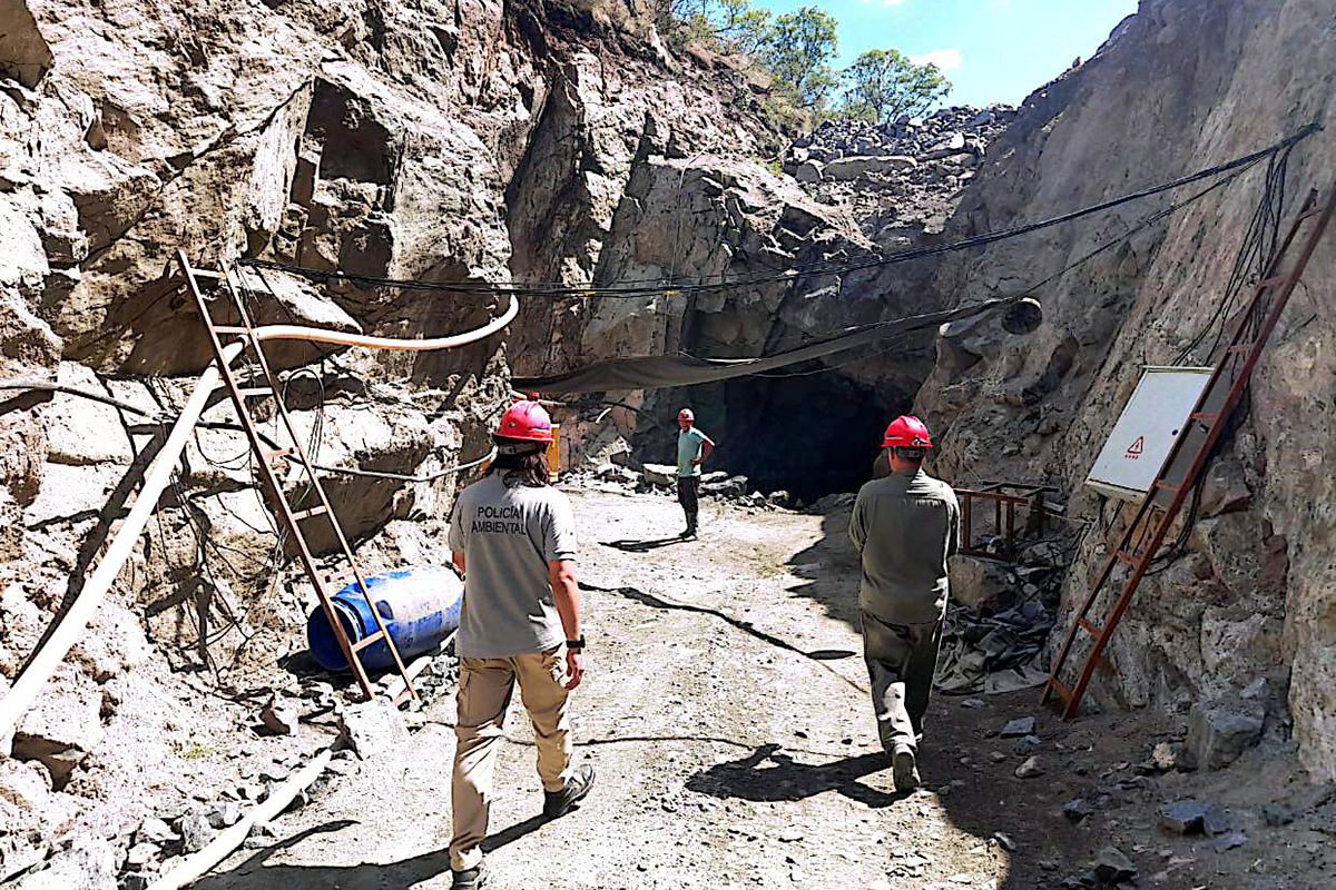 Córdoba: tras la clausura de la mina ubicada en Las Tapias, las autoridades comprobaron una explosión