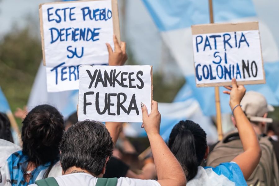 Excombatientes presentaron un amparo contra la presencia de tropas estadounidenses en el país