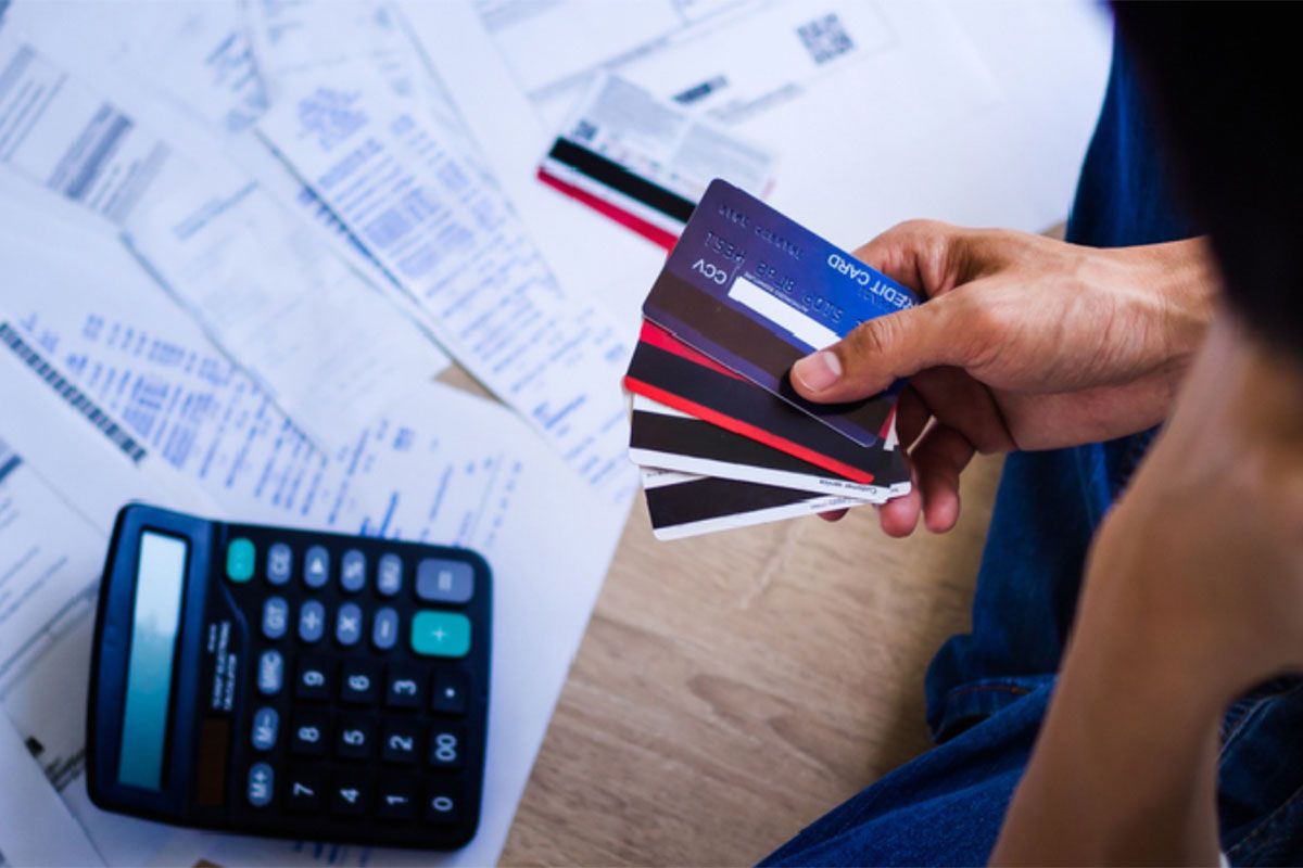 Llueven miles de demandas contra consumidores que se endeudaron para comer