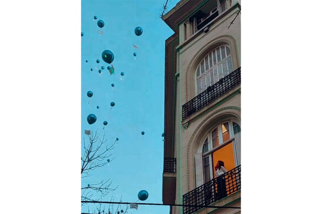 La Argentina de los balcones y la oda a San José 1111 4 La Argentina de los balcones y la oda a San José 1111