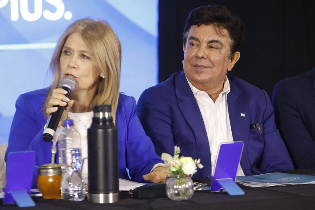 Con Magario, intendentes de Santa Fe, Córdoba y Entre Ríos solicitaron una “agenda federal” y defender las autonomías municipales