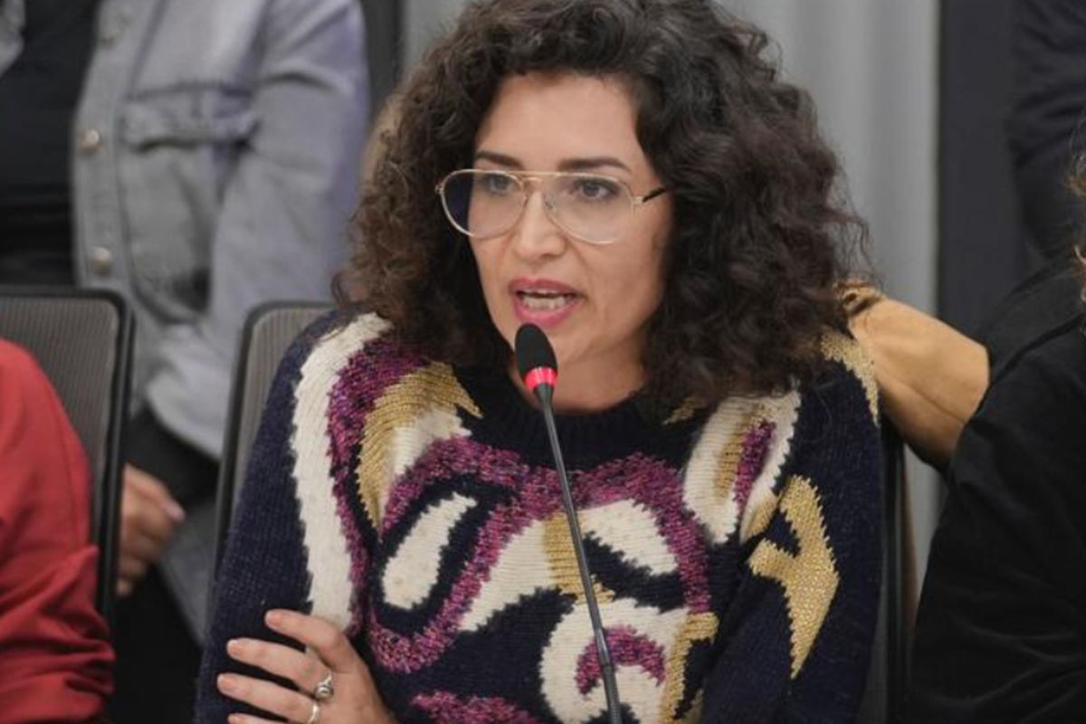 La Justicia sobreseyó a Julia Mengolini en la causa por injurias iniciada por Javier Milei