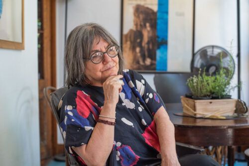 La escritora chilena Diamela Eltit visita Argentina: “Hay una biologización de la letra”