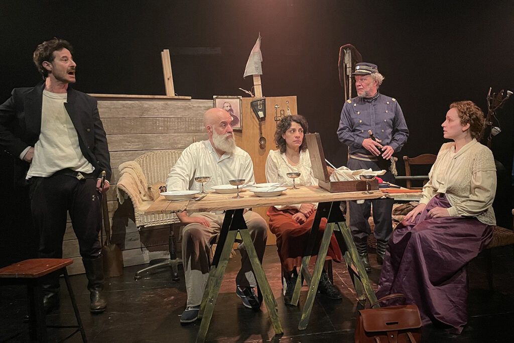 "Osamenta y patria": una road movie teatral que transforma la historia argentina en ficción 2 "Osamenta y patria": una road movie teatral que transforma la historia argentina en ficción
