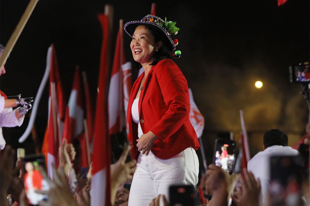Perú: solo 4533 votos, en más de 20 millones, le dan la victoria a la derecha: ¿será definitiva? 2 Perú: solo 4533 votos, en más de 20 millones, le dan la victoria a la derecha: ¿será definitiva?