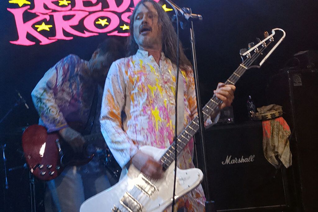 Redd Kross: la banda favorita de tus bandas favoritas, un show demoledor y y una lección sobre cómo envejecer sin transformarse en una caricatura