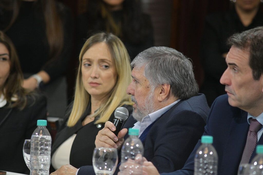 Senado: se presentó el nuevo proyecto del Estatuto del Periodista con presencia federal y de distintos espacios políticos