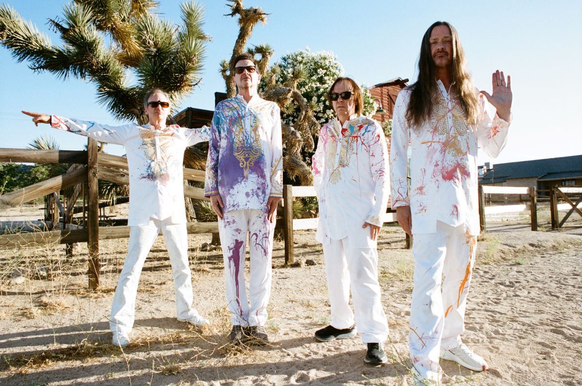 Redd Kross en la Argentina: el singular recorrido de la banda que tocaba con Black Flag y eligió el camino del power pop psicodélico