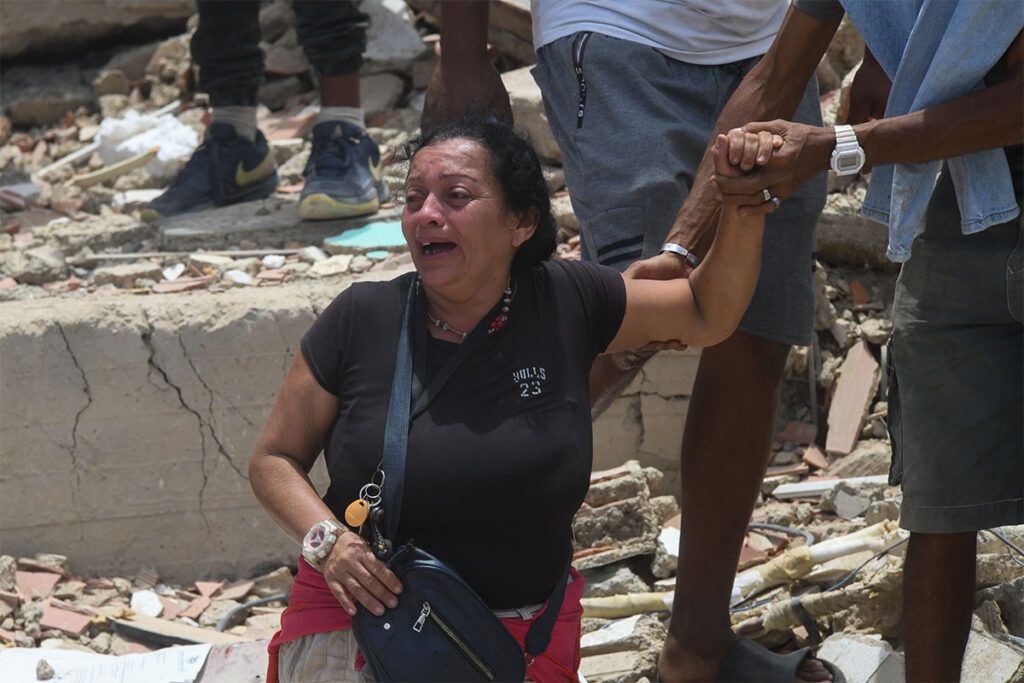 Venezuela: un millar de muertes, 50 mil desaparecidos y el desesperado clamor por ayuda