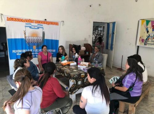 Mujeres que crían solas ¿qué puede un cuerpo que cuida?