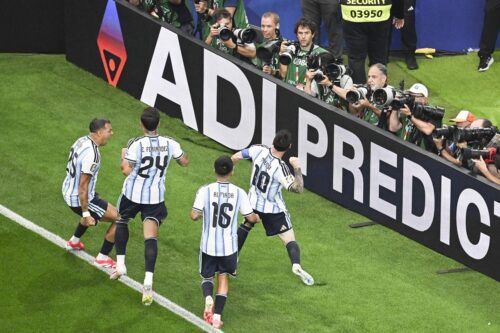 Argentina se aseguró el primer puesto: ya tiene día, hora y sede para los 16avos de final