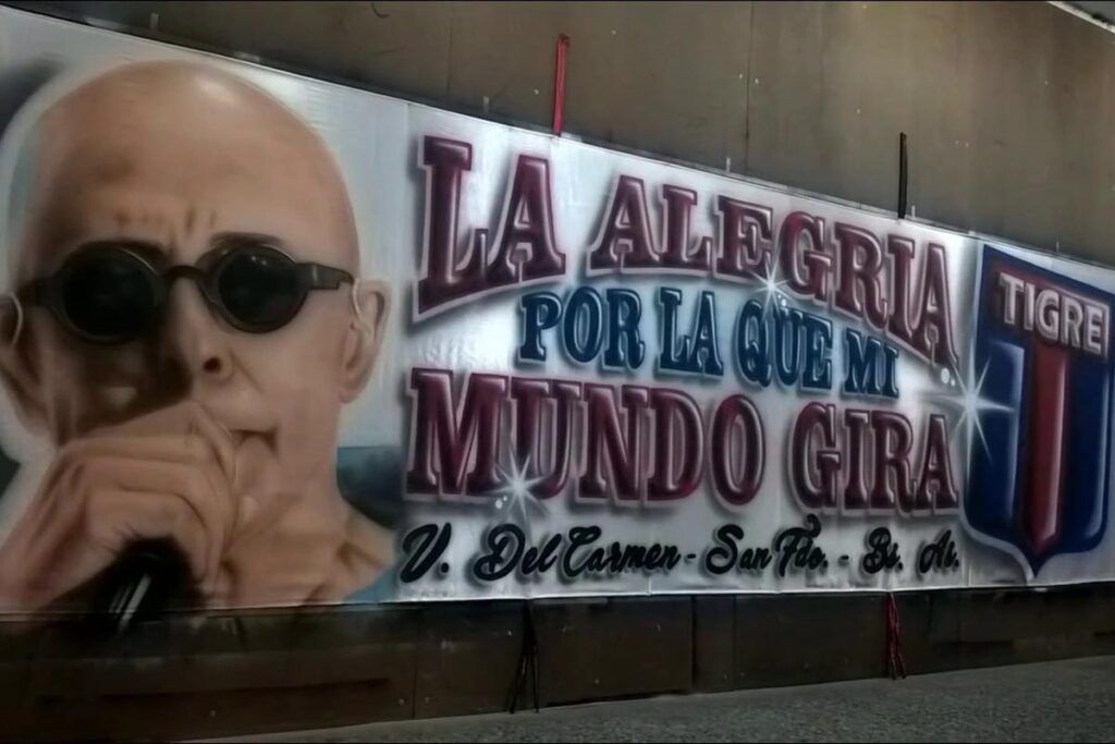 Bandera Indio Solari políticos