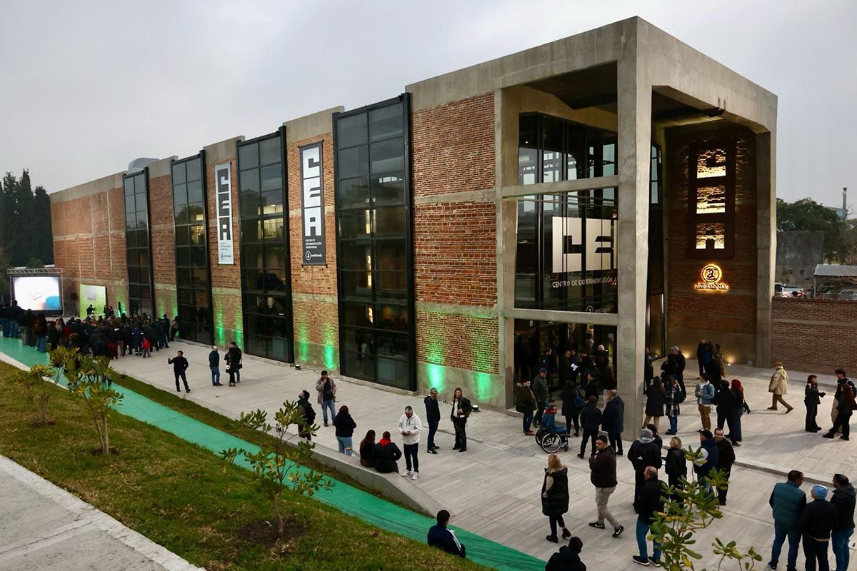 Qué es el CEA, el nuevo espacio de Avellaneda que preserva y difunde tesoros del cine y la cultura argentina