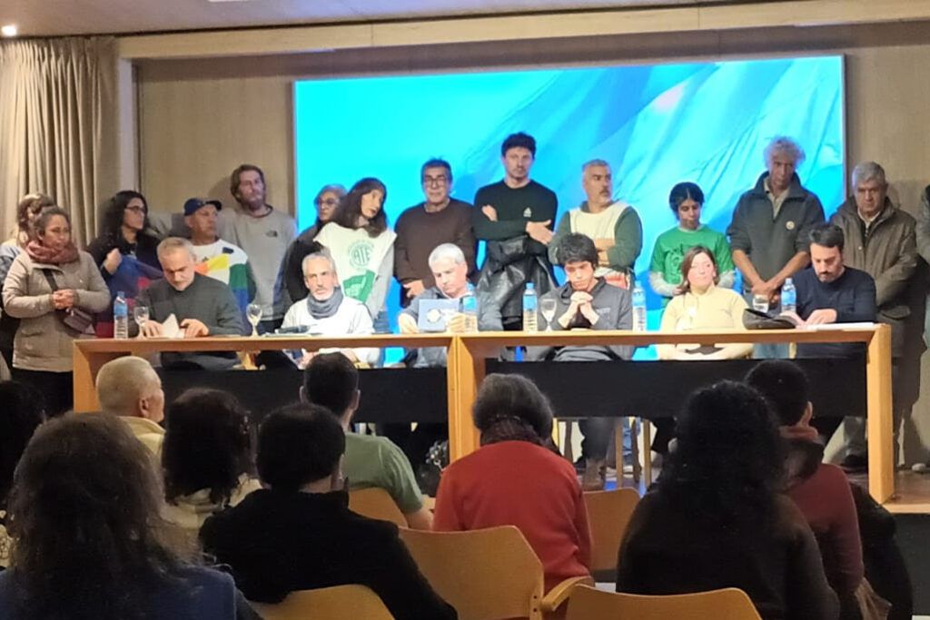 Rechazo a la Ley de Inviolabilidad de la Propiedad Privada: “Estamos ante la creación de muchos Lagos Escondidos”