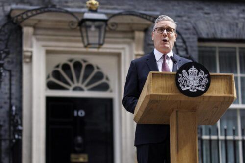 Keir Starmer anunció su renuncia como primer ministro británico