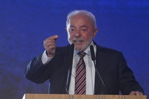 Lula tilda de «traidores» a los Bolsonaro por promover la suba de aranceles de EEUU